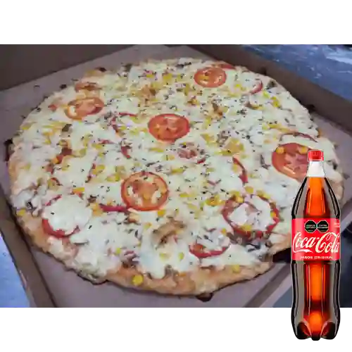 Combo Pizza Grande + Coca Cola Original 1.5 l