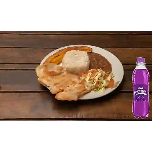 Combo Pechuga a la Plancha + Uva Postobon 250 ml