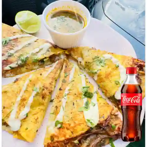 Combo Quesabirrias + Coca Cola Original 400 ml