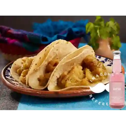 Combo Tacos de Chicharron +Hatsu Frambuesa Rosas 300ml