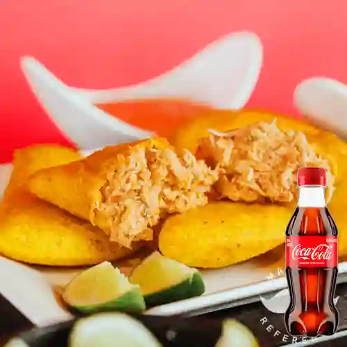 Combo Empanada de Pollo 15cm +Cocacola Orig 250ML