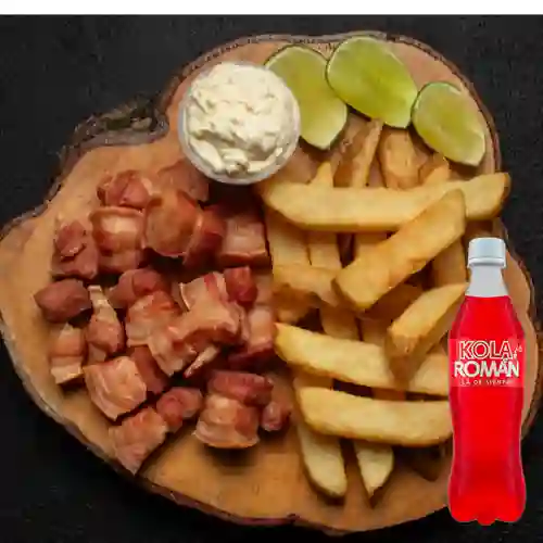 Combo Chicharron c/ Papas de la Casa +Kola Roman 350ml