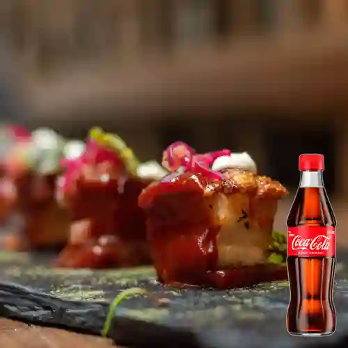 Combo Bocadillo de Cerdo + Coca Cola Original 300ML
