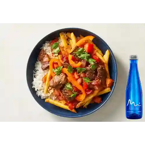 Combo Lomo Saltado + Manantial Sin Gas 500 ml