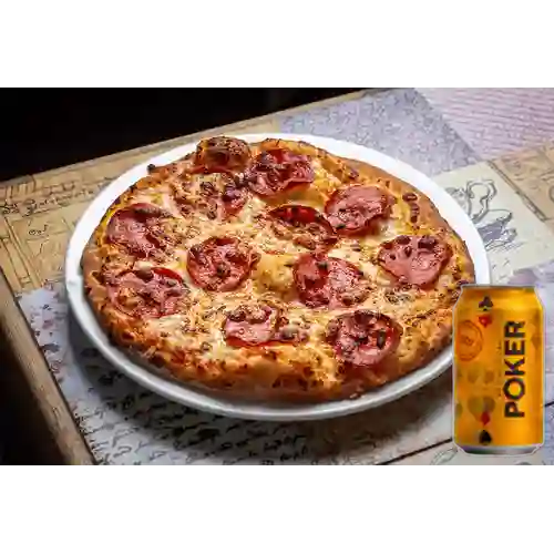 Combo Pizza Pepperoni + Cerveza Poker