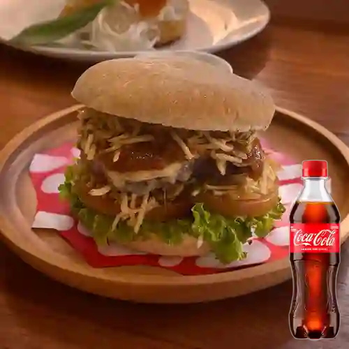 Hamburguesa Artesanal Doble Carne +Cocacola Org 400ml