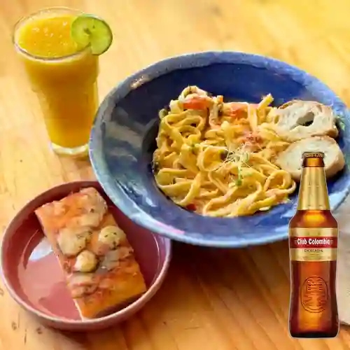 Combo Tallarines Tomate&Ricotta + Club Col. Dorada 330ml