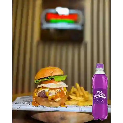 Combo Hamburguesa Colombiana + Postobon Uva 400 ml