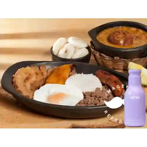 Combo Bandeja Paisa + Hatsu Morado 400 ml