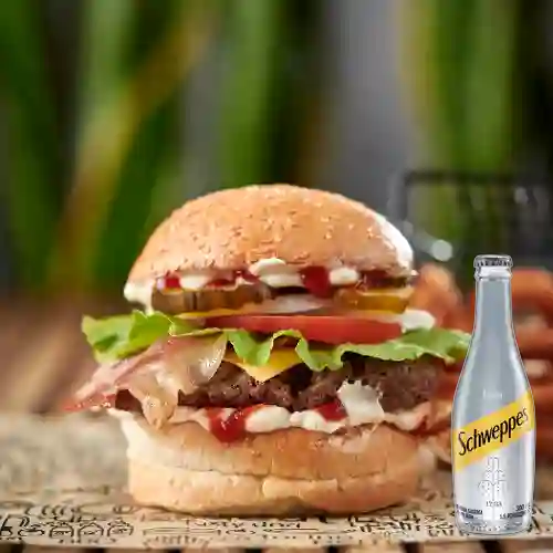 Combo Hamburguesa Casera + Schweppes Soda 300ml