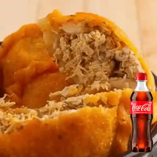 Combo Pastel de Pollo + Coca Cola Original 400 ml