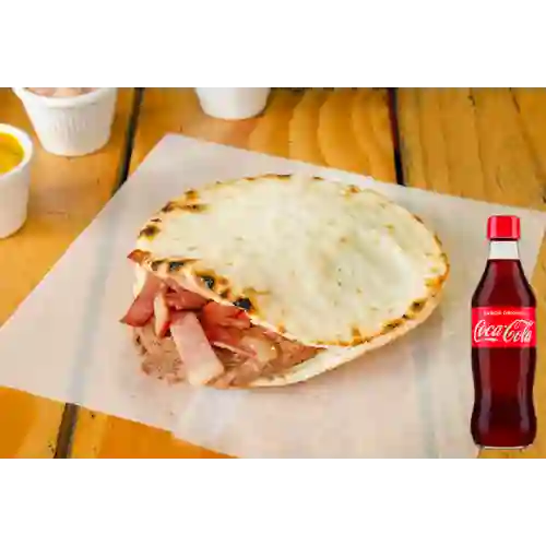 Combo Arepa Burger + Coca-Cola Sabor Original 350 ml