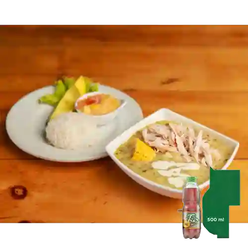 Combo Ajiaco Kikos Junior + Mr Tea Durazno 500 ml