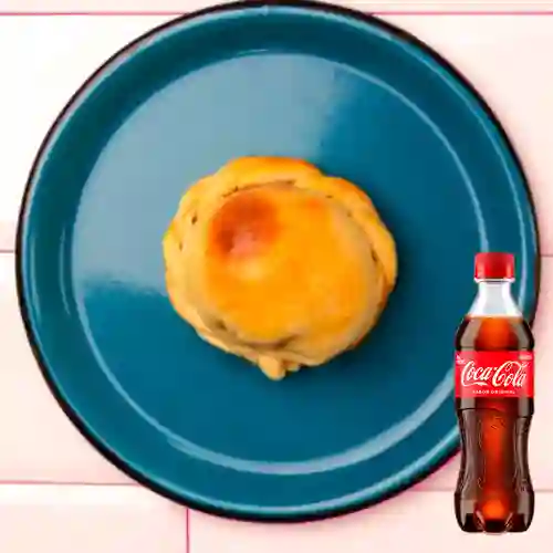 Empanada de Bondiola Braseada +Cocacola Org 400ml