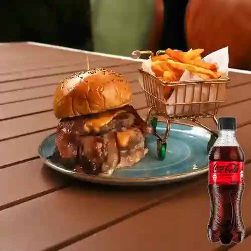 Combo Doble Carne + Coca Cola Sin Azúcar 400 ml