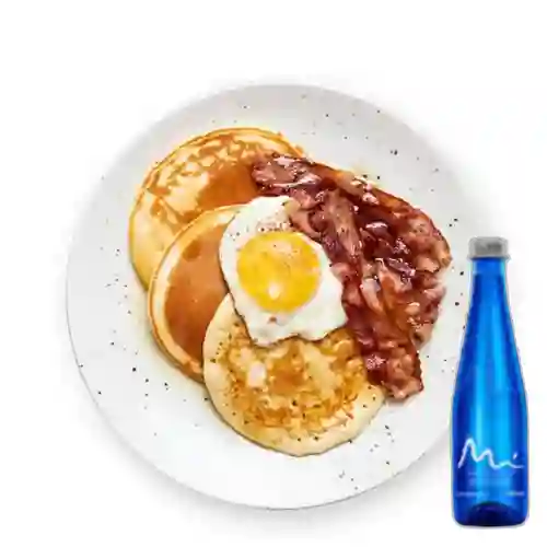 Combo Torre de Pancakes + Agua Manantial 400ml