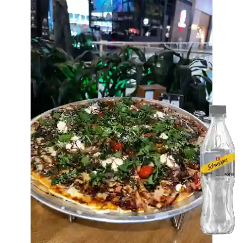 Combo Pizza Burrata 20 Cm + Soda Schweppes