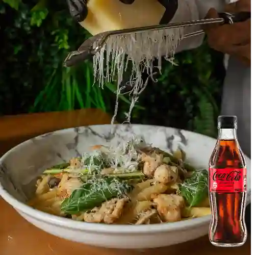 Pasta Pollo Espárrago Portobello +CocaCola S/az 300ml