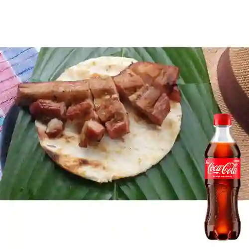 Combo Arepa c/ Chicharrón Carnudo +Cocacola Orig 400ml
