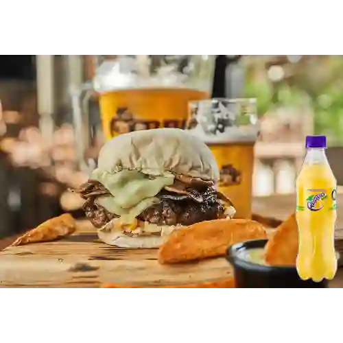 Combo Hamburguesa Leo´s+papas + Quatro Original 400 ml