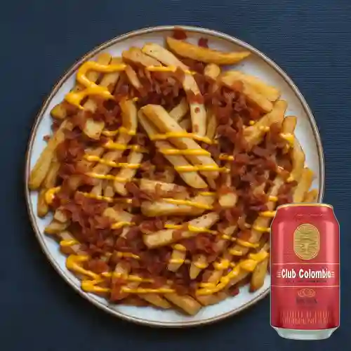 Combo Cheese Bacon Fries Tocineta + Club Cola Roja 330ml