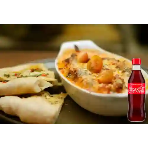 Combo Lasaña Mixta + Coca-Cola Sabor Original 350 ml