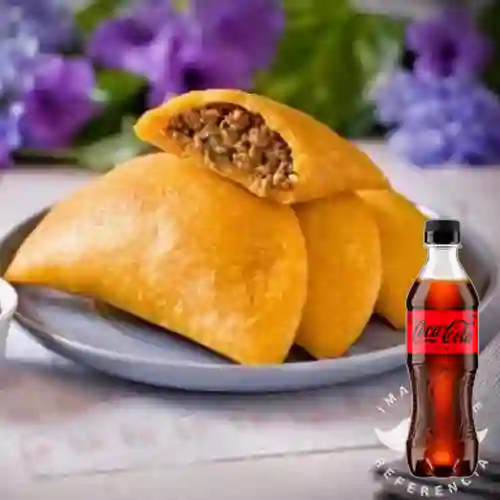 Combo Empanada de Papa y Carne + Coca-Cola ZERO 400ml