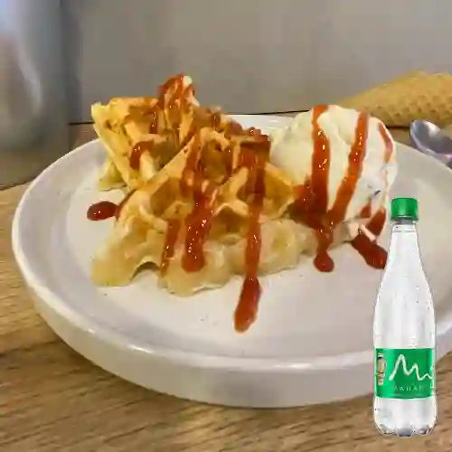 Combo Wafflebono con Gelato + Manantial Con Gas 600 ml