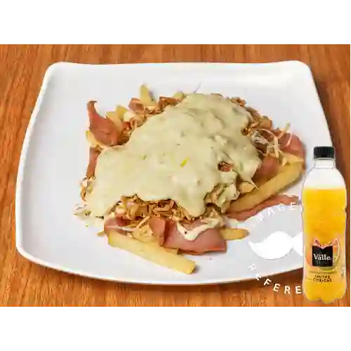 Salchipapa Gratinada +Del Valle Fresh Citrus 500ml