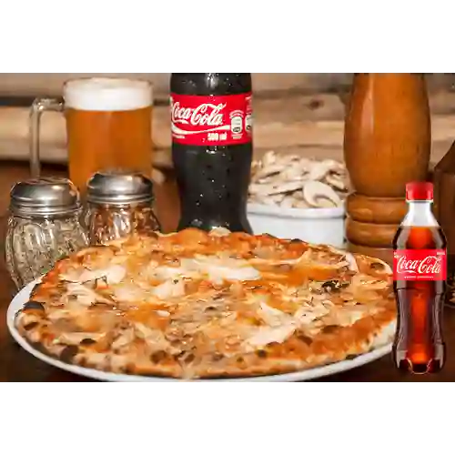 Combo Pizza Pollo y Champiñones + Coca Cola Original 400 ml