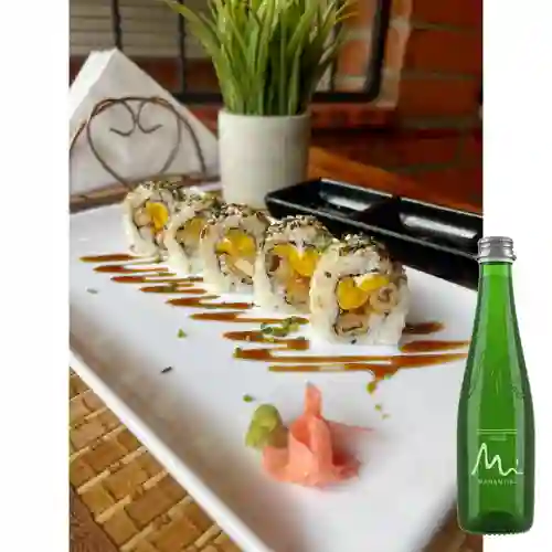 Combo Calamar Roll + Agua Manantial con Gas 300 ml