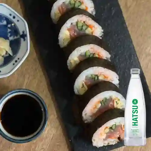 Combo Kaisen Futomaki + Agua Hatsu con Gas 300 ml