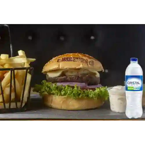 Combo Hamburguesa Tradicional + Cristal Sin Gas 600 ml