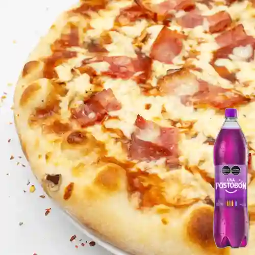 Combo Pizza Mediana Carbonara + Uva Postobon 1.5 L
