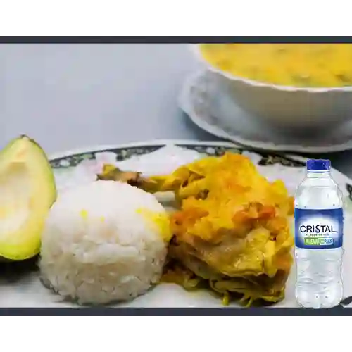 Combo Ajiaco con Pollo + Cristal Sin Gas 400 ml