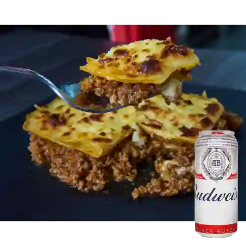 Combo Boloñesa Mediana + Budweiser