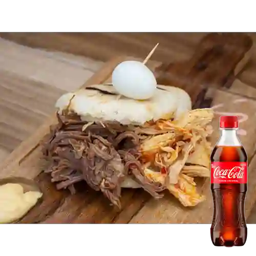 Combo Arepa Mixta + Coca-Cola Sabor Original 400 ml