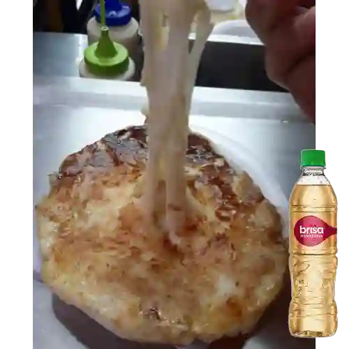 Combo Arepa de Queso + Brisa Manzana 600 ml