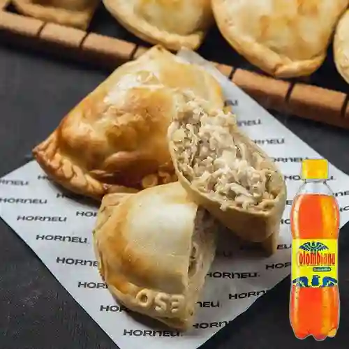 Combo Empanada Trigo Pollo Queso + Colombiana 250 ml