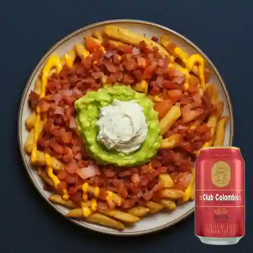 Combo Papas Americanas con Tocineta + Club Cola Roja Lata 330ml