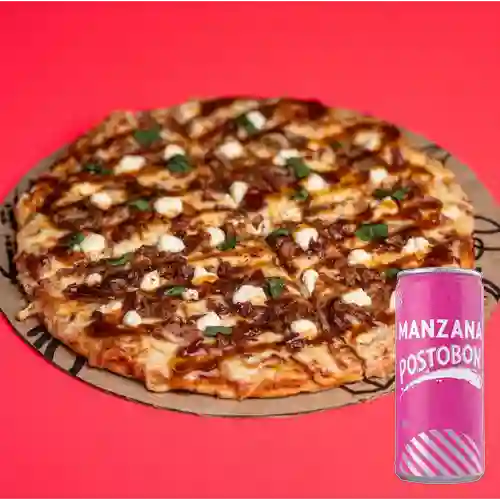 Pizza Melocaramelo Ganadora Master +Postobón Manzana 269ml