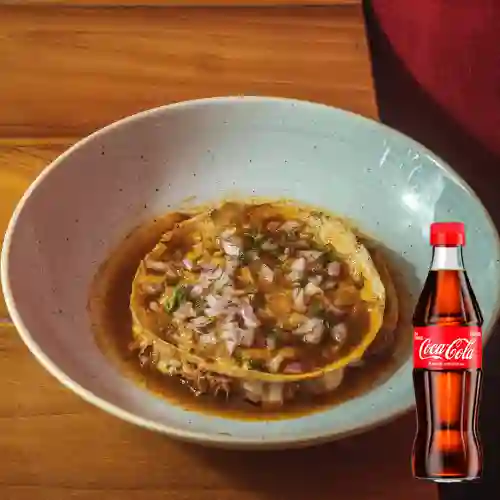 Combo Quesadilla de Birria + Coca Cola Original 300ML