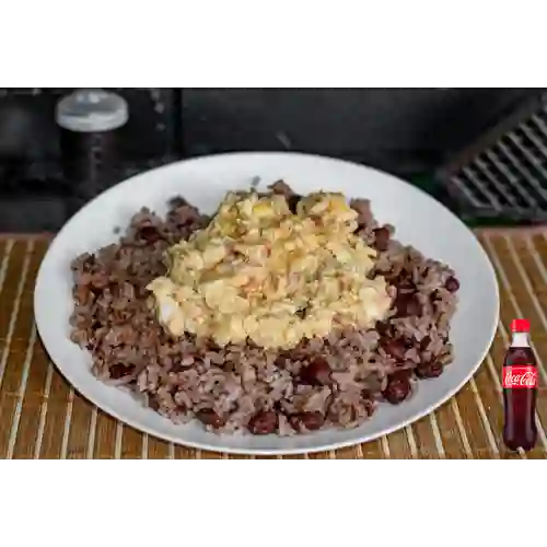 Combo Calentado c/ Huevos +Cocacola Orig 400ml