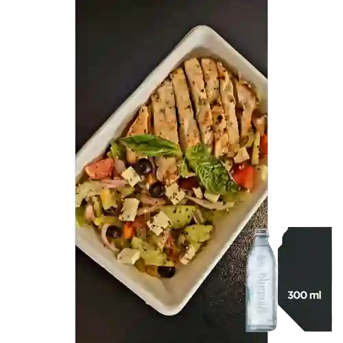 Combo Santorini Ensalada Pollo + Bretaña 300 ml