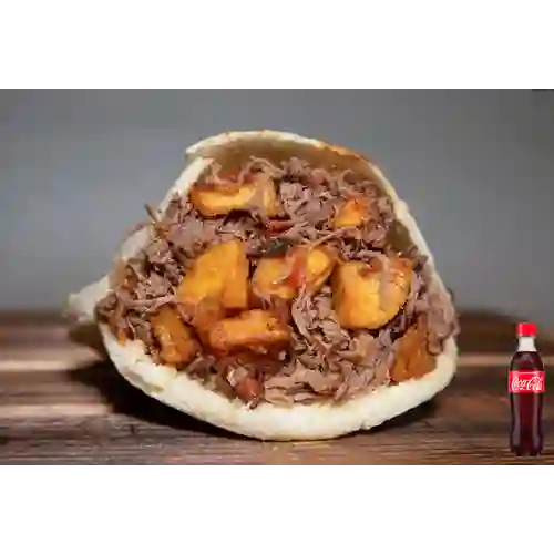 Combo Arepa Ropa Vieja +Cocacola Orig 400ml