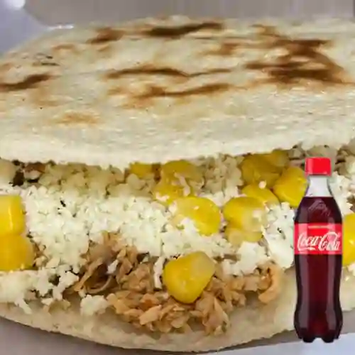 Combo Arepa de Carne O Pollo + Coca Cola 500 ml