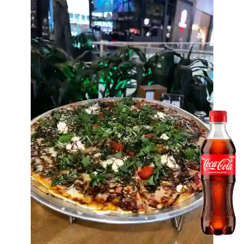 Combo Pizza Burrata 20 Cm + Coca Cola Original
