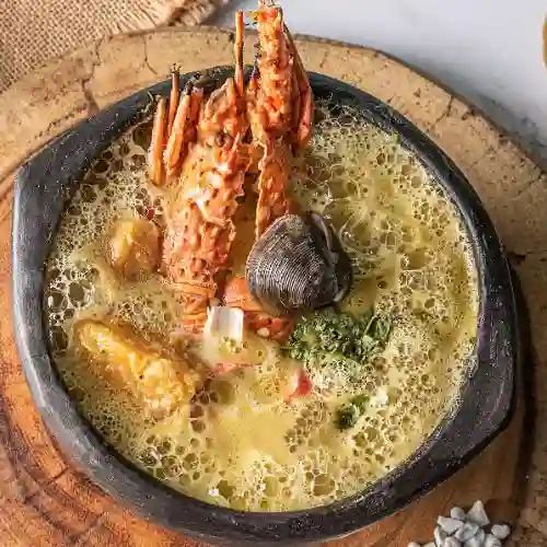 Cazuela de la Casa +Patacón Camaronero +CocaCola Org 400ml