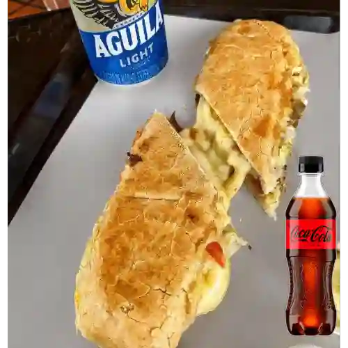 Combo Sándwich de Pollo + Coca-Cola CERO 400ml