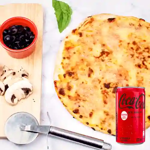 Combo Arma Tu Pizza + Coca Cola Sin Azúcar 235ML